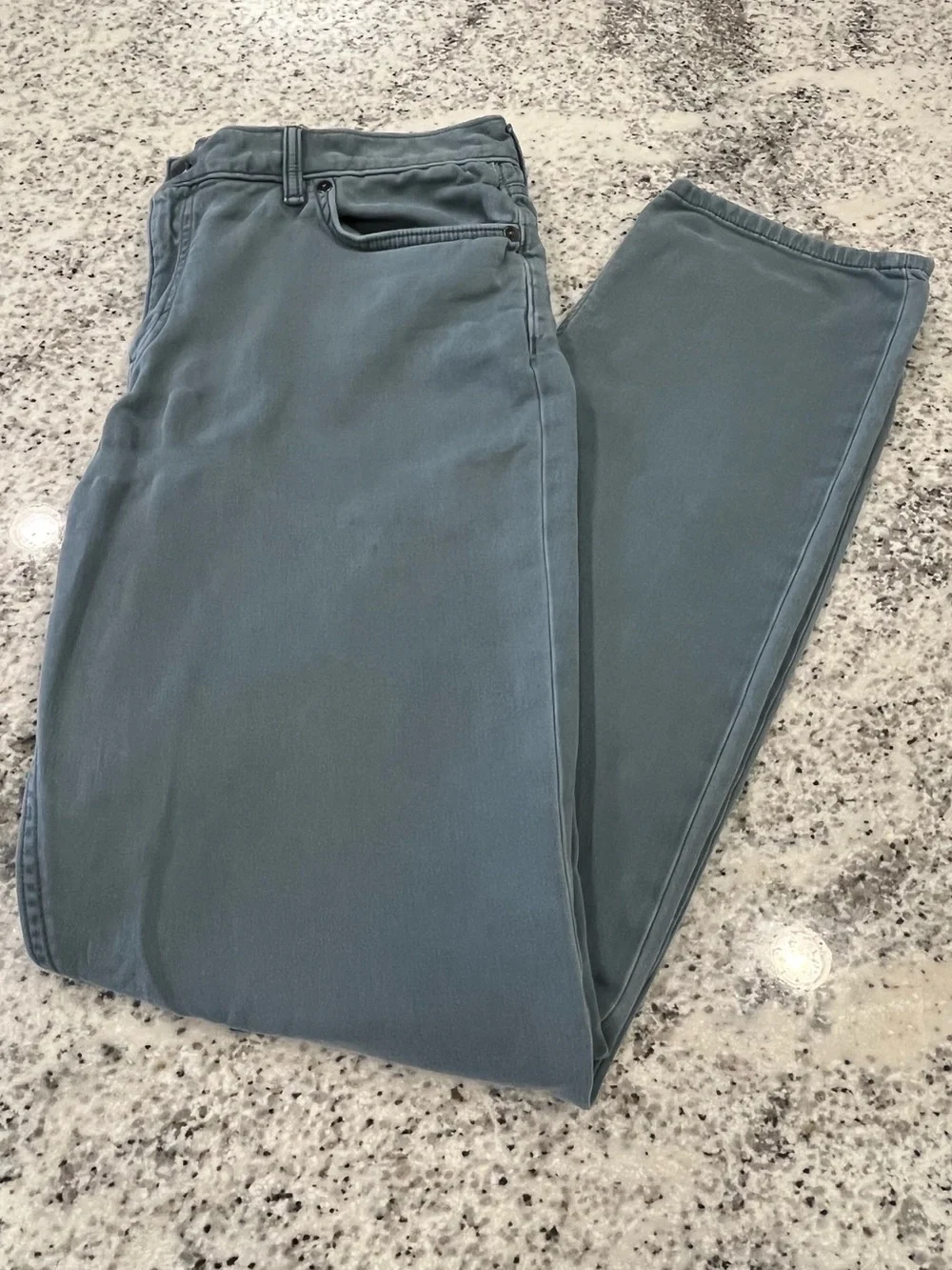 Banana Republic Jeans Mens 33x34 Blue Gray Wash Traveler Slim Straight Casual